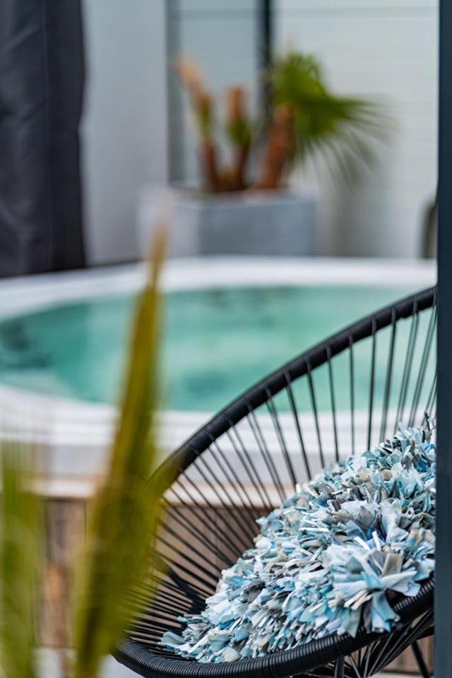 Villa Cecha B&b &Wellness Oostende Exteriör bild